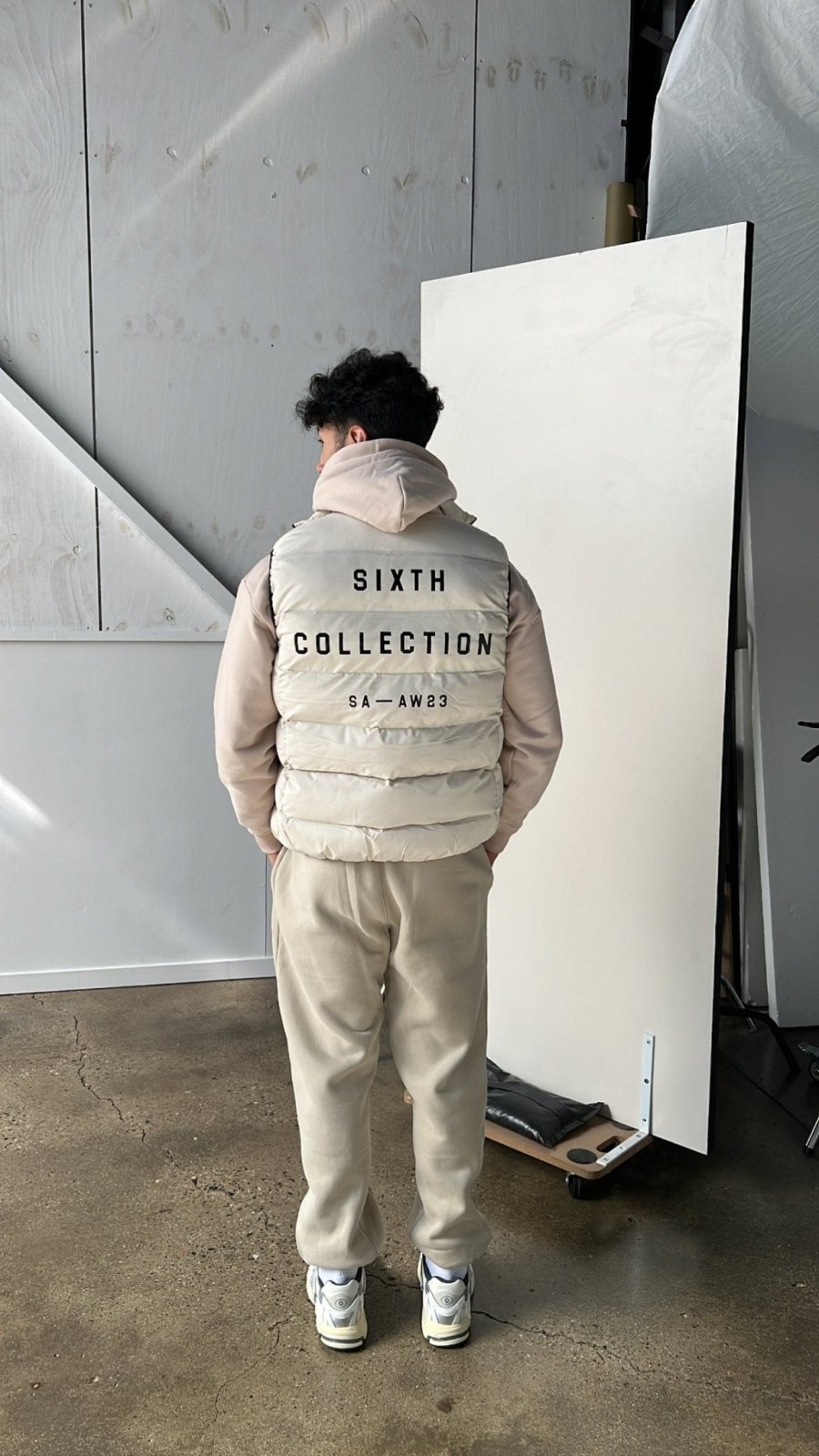 COLLECTIVE PUFFER - SAND - Sixth Avenue