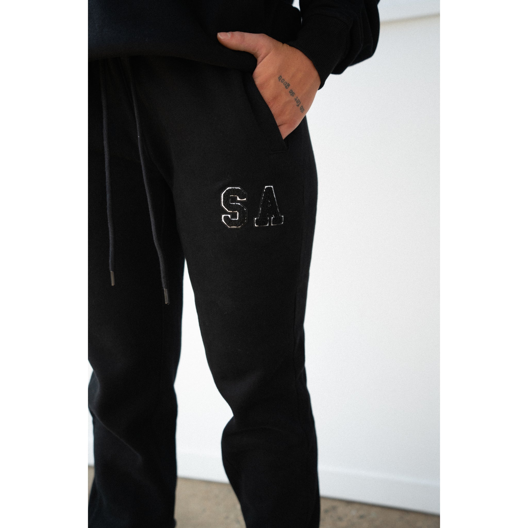 INITIAL CUFF SWEATS - BLACK - Sixth Avenue
