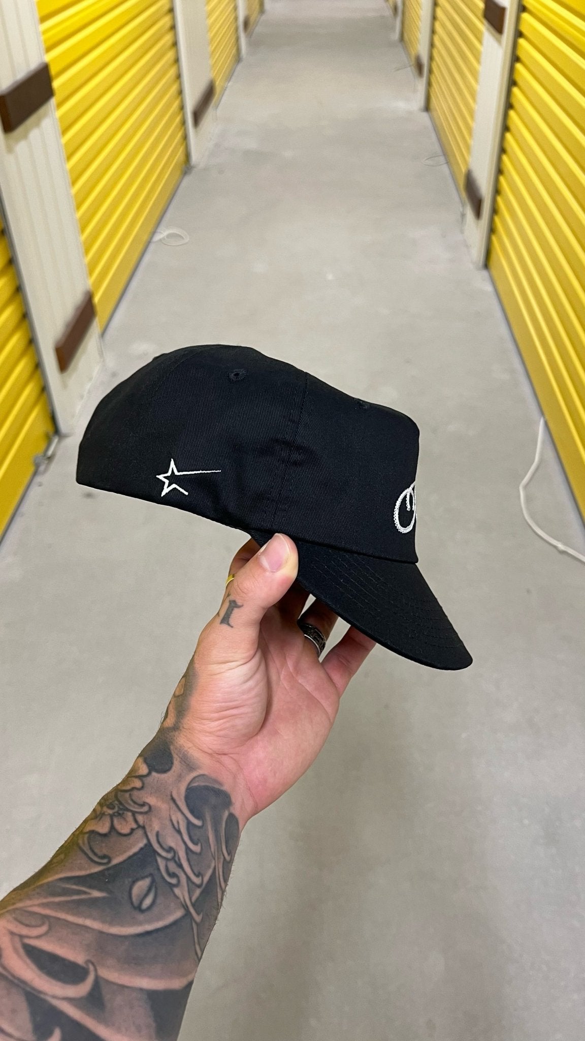 Signature Capital Cap - Sixth Avenue