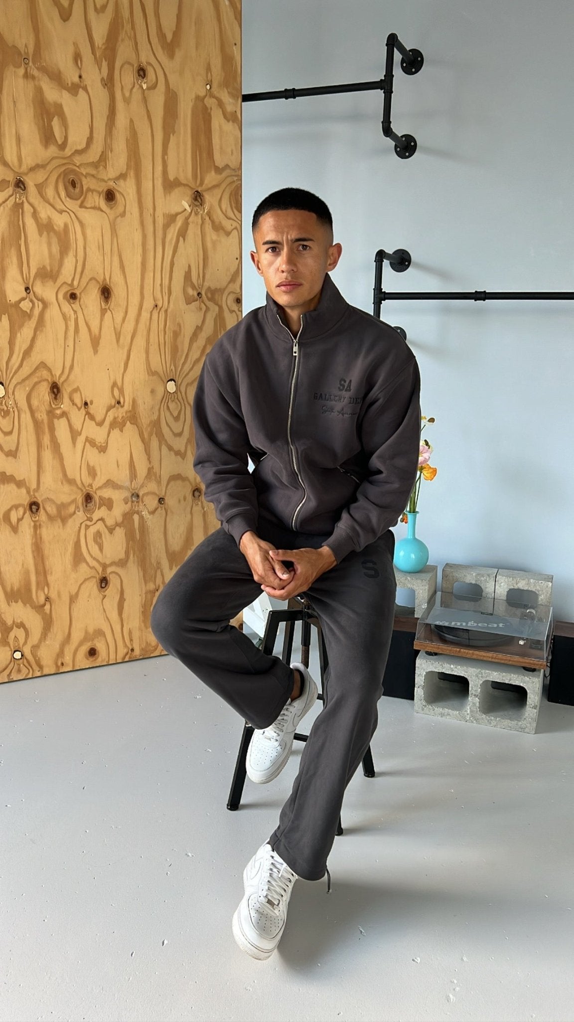 SIGNATURE ZIPUP JACKET - SMOKE GREY - Sixth Avenue