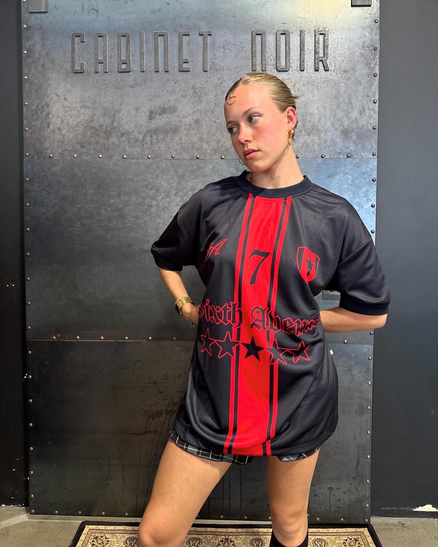 THE WORLD IS YOURS - REVERSIBLE SOCCER JERSEY