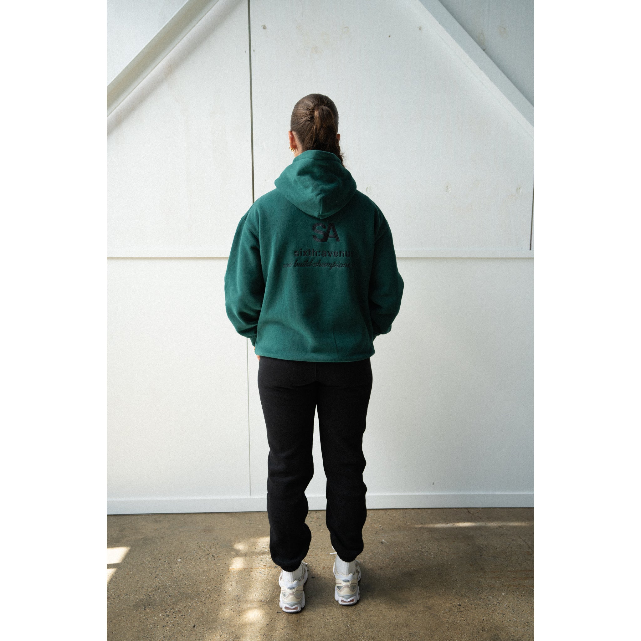 BUILD CHAMPIONS HOODIE - FOREST GREEN