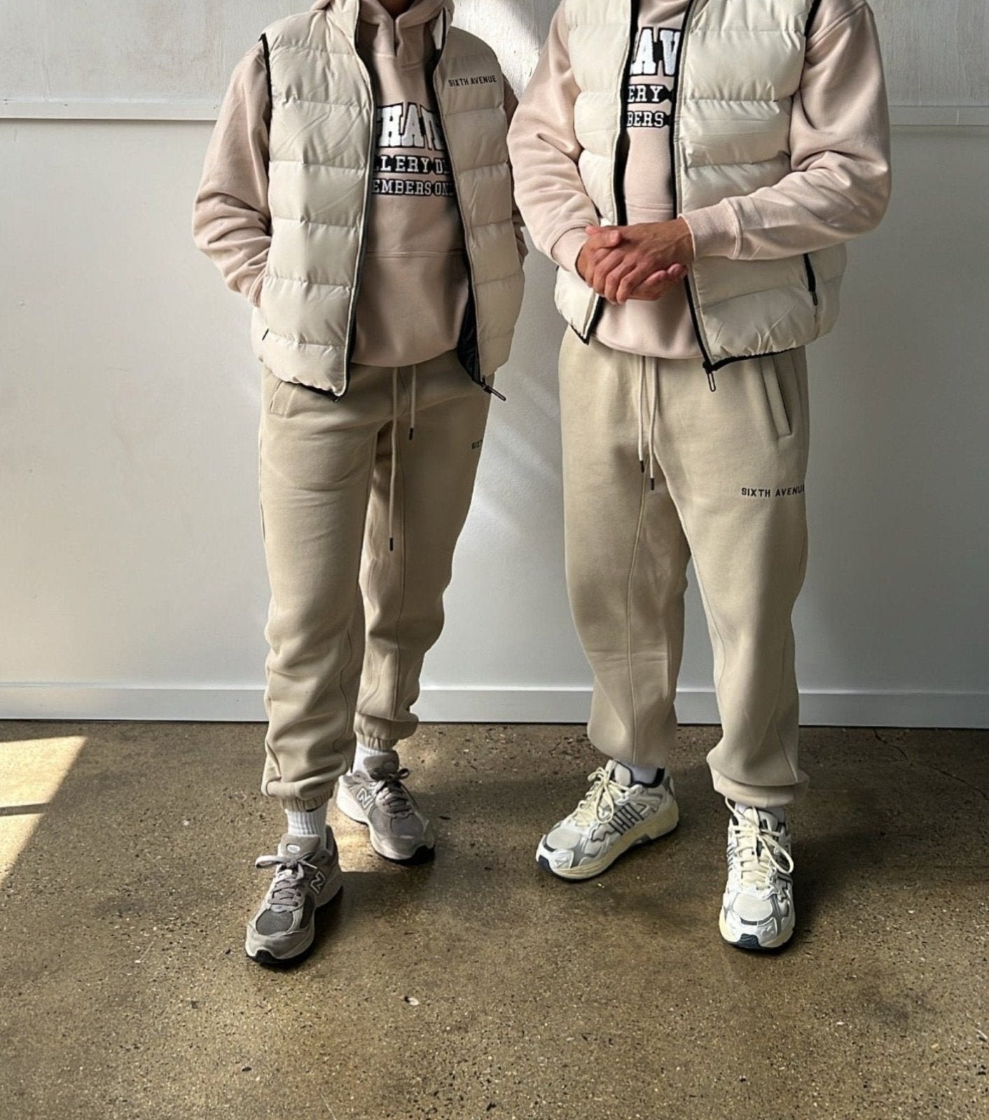 COLLEGE CUFFED SWEATS - BEIGE - Sixth Avenue