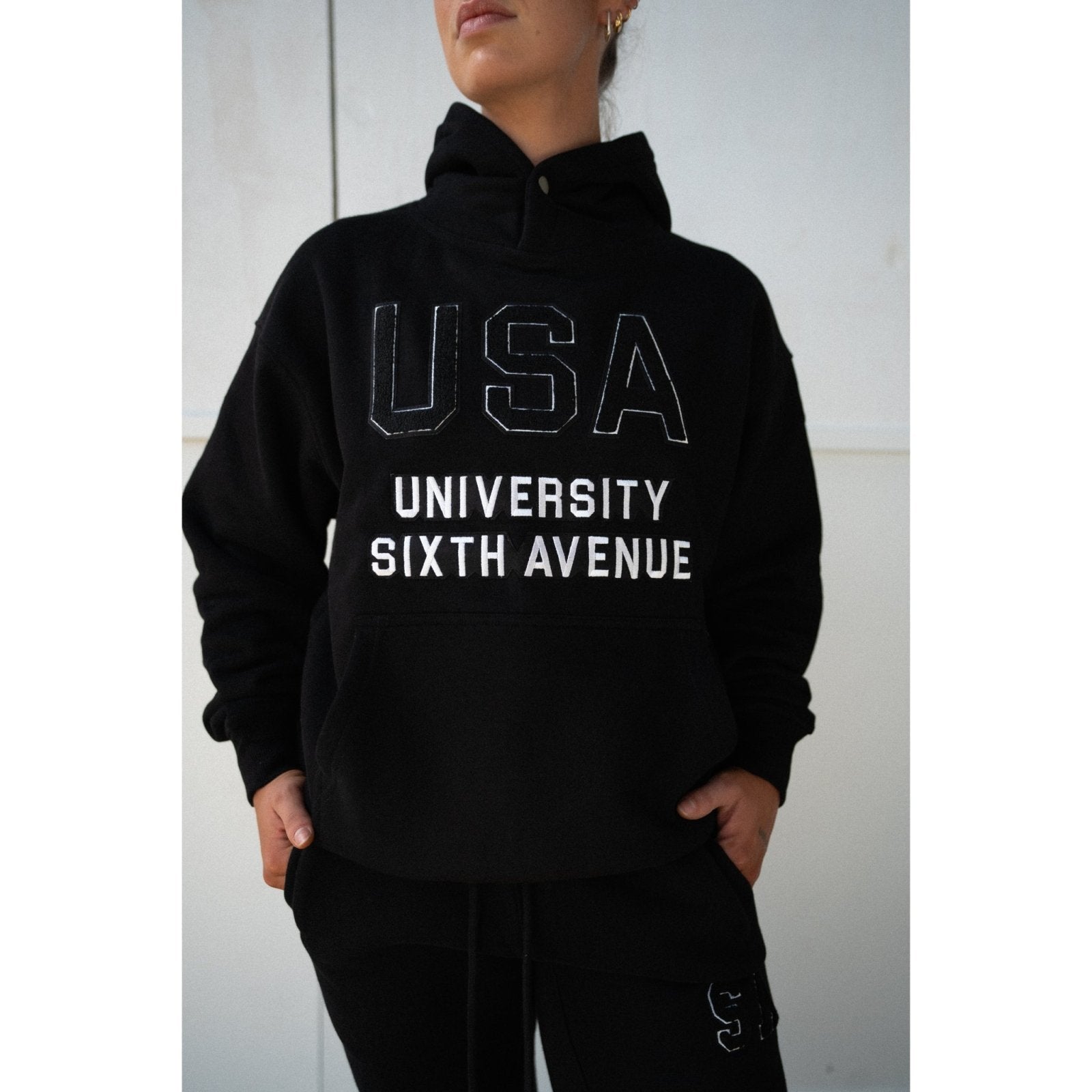 UNIVERSITY HOODIE - BLACK - Sixth Avenue